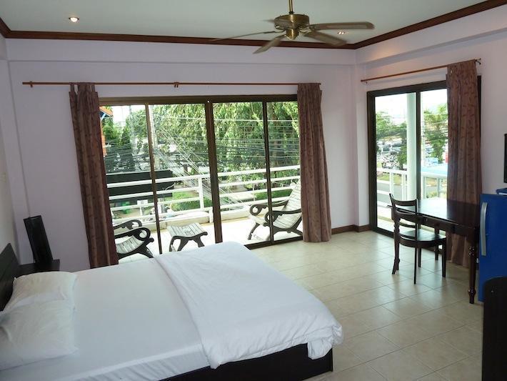 تْشولونْغْ Supergreen Hotel المظهر الخارجي الصورة